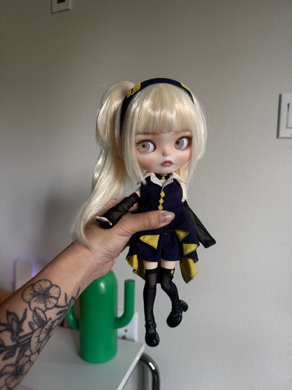 Utau - Commissioned Custom Blythe