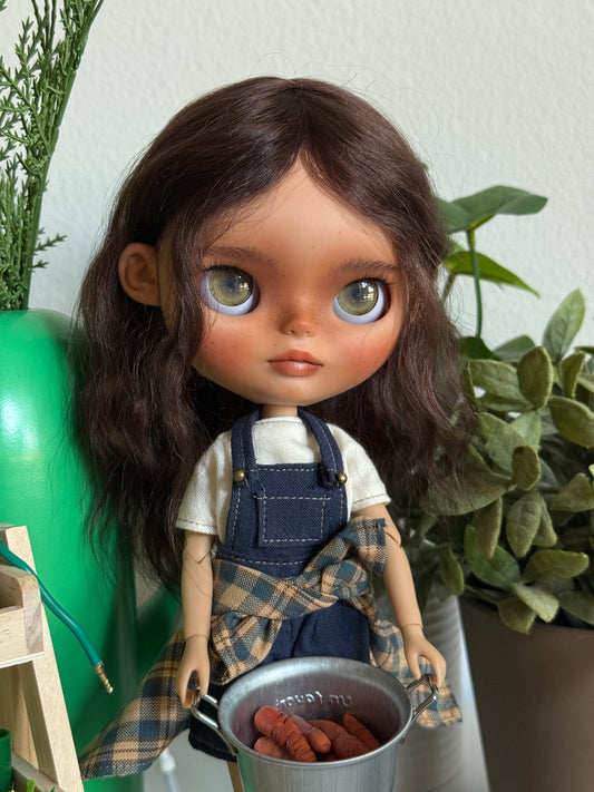 Lucia - Special Edition (byyoursdearly x mun.walking) - Custom Blythe Doll