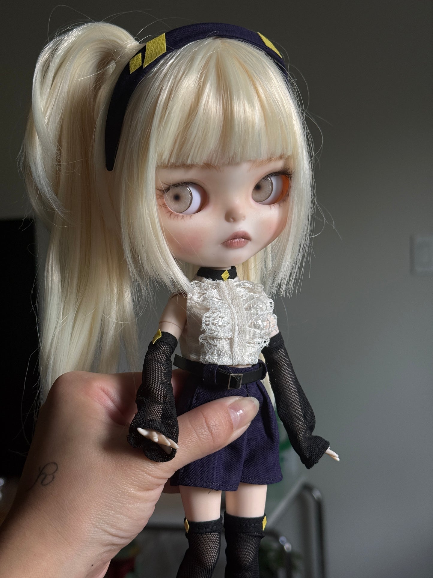 Utau - Commissioned Custom Blythe